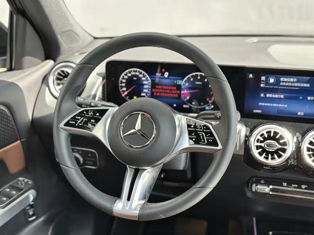 Mercedes-Benz GLB GLB 220 Dynamic