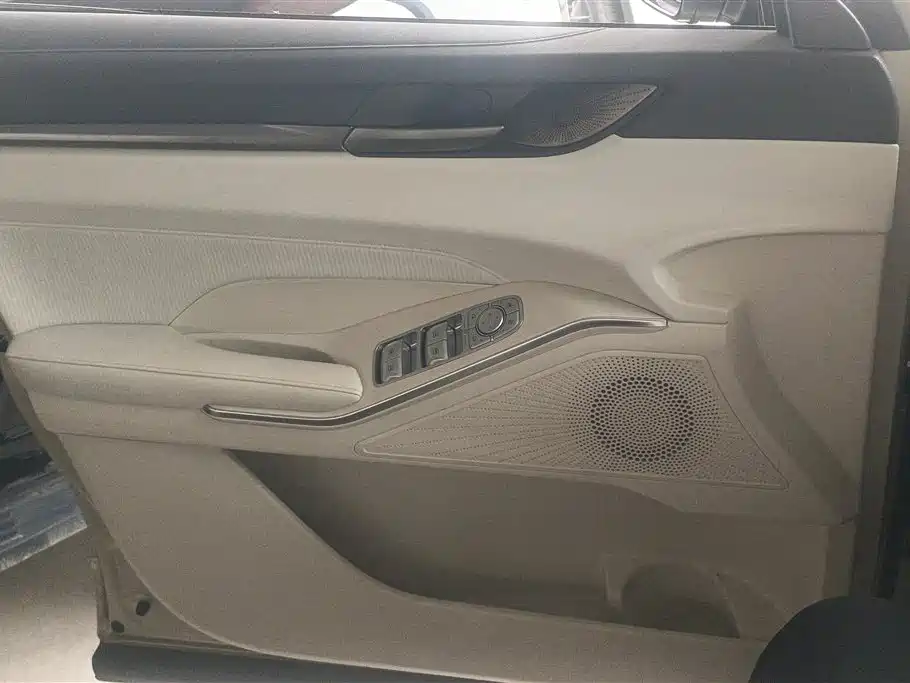 Haval H6 1.5 T 2 WD Ultra