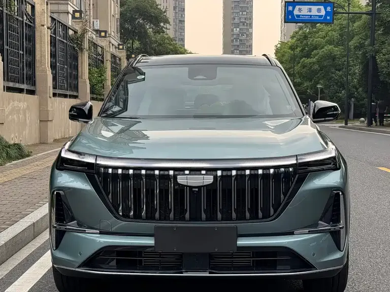 Geely Boyue L 4 th Gen 1.5 TD DCT Splendid