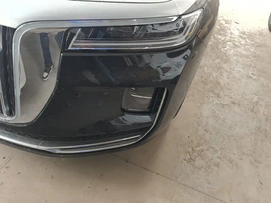 Hongqi H9 2.0 T Connected Flagship Enjoyment