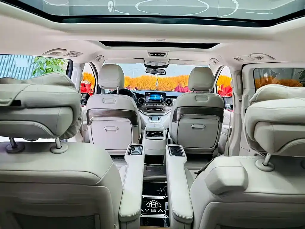 Mercedes-Benz V-Class V 260 Distinguished