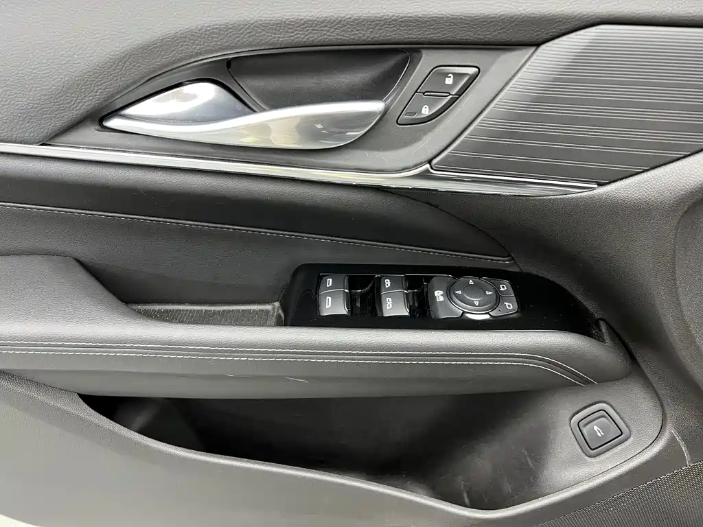 Cadillac CT4 28 T Luxury