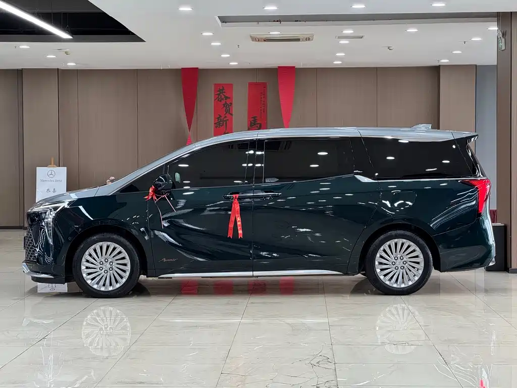 Century 2.0 T 4-seat Private