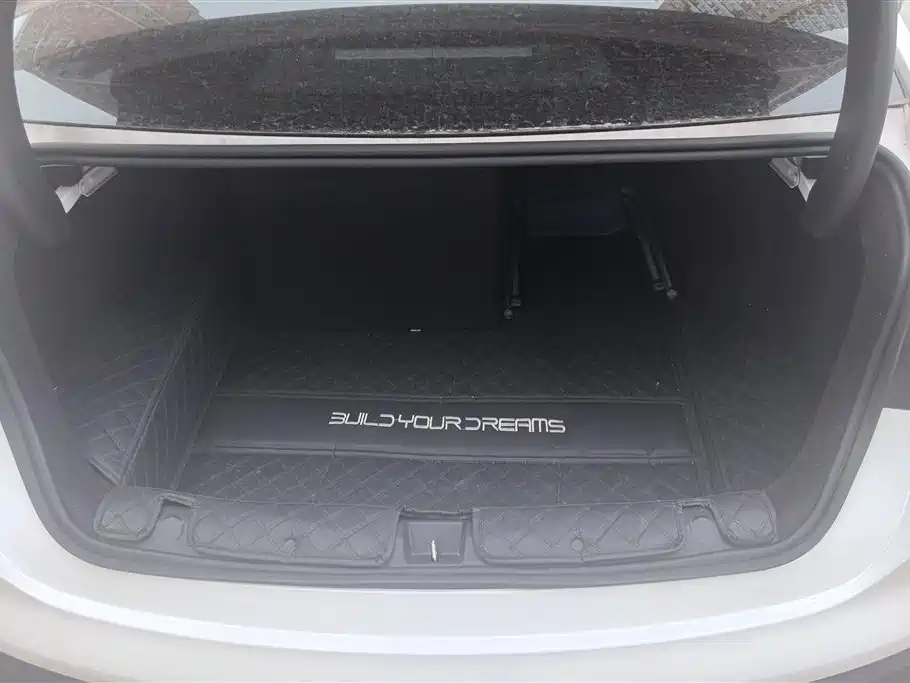 Seal 05 DM-i DM-i Smart Drive 55 KM Luxury