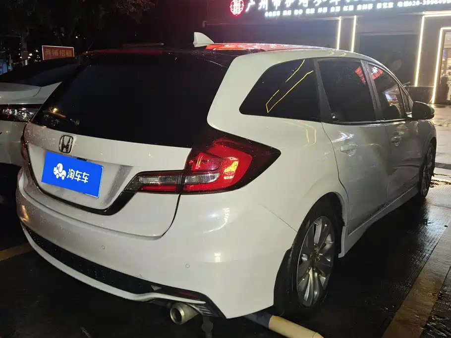 Jade 1.8 L Auto Comfort