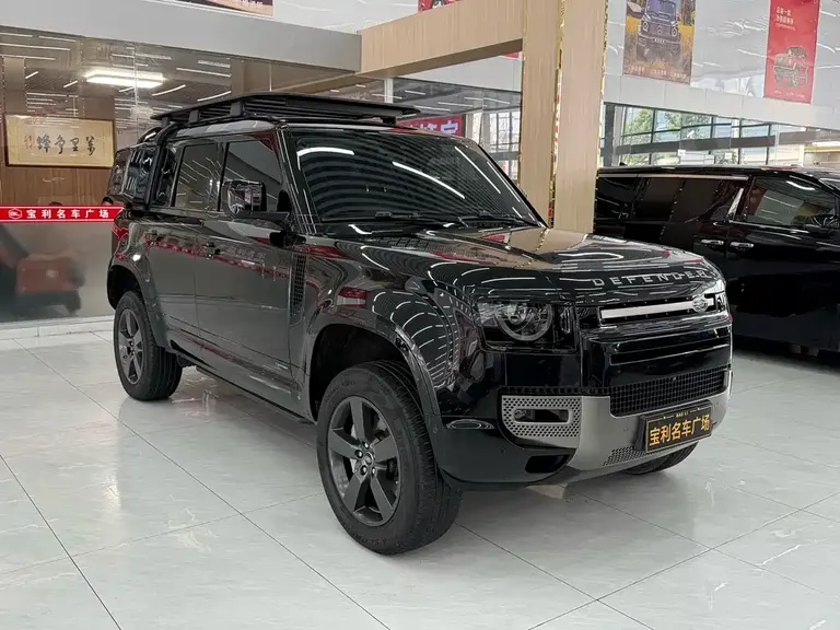 Land Rover Defender 110 P400 X-DYNAMIC HSE
