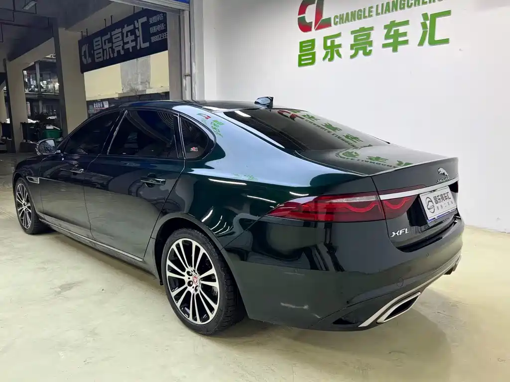 Jaguar XFL 2.0 T P250 2 WD Premium Luxury