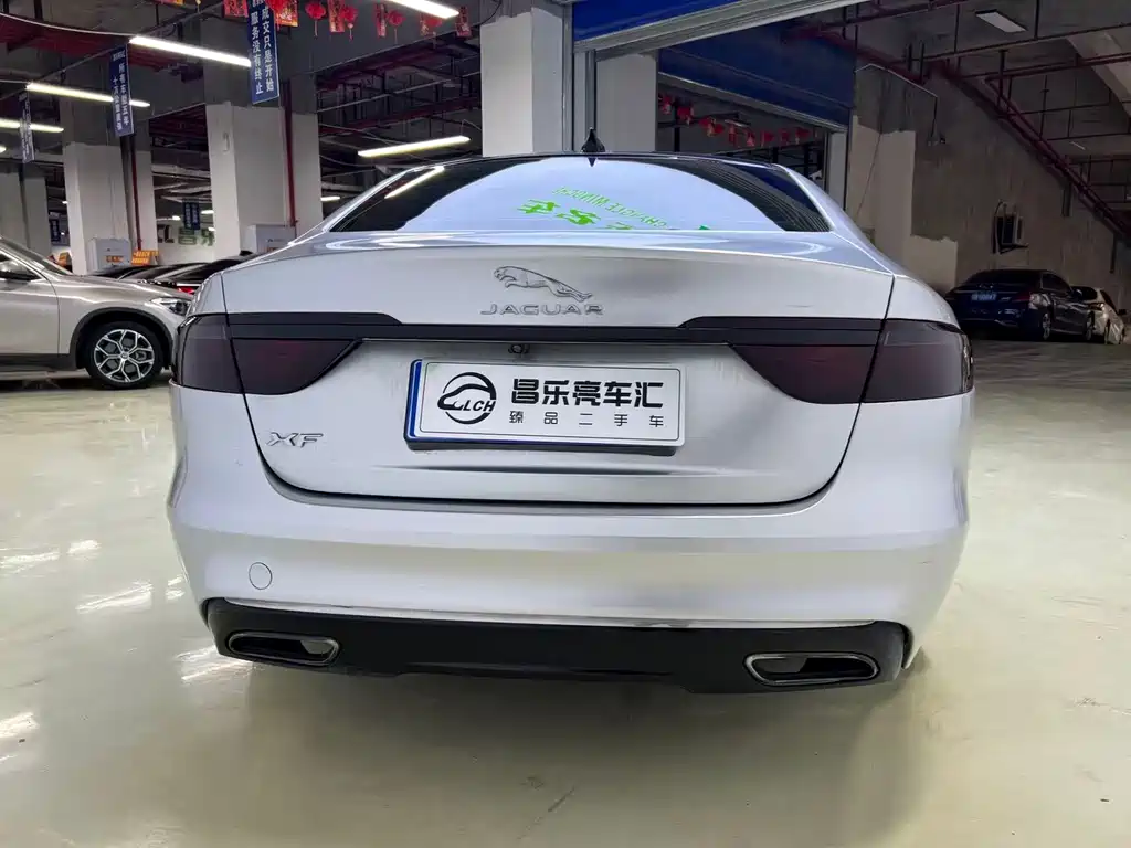 Jaguar XFL XFL 2.0 T 250 PS Luxury