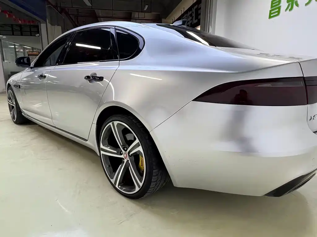 Jaguar XFL XFL 2.0 T 250 PS Luxury