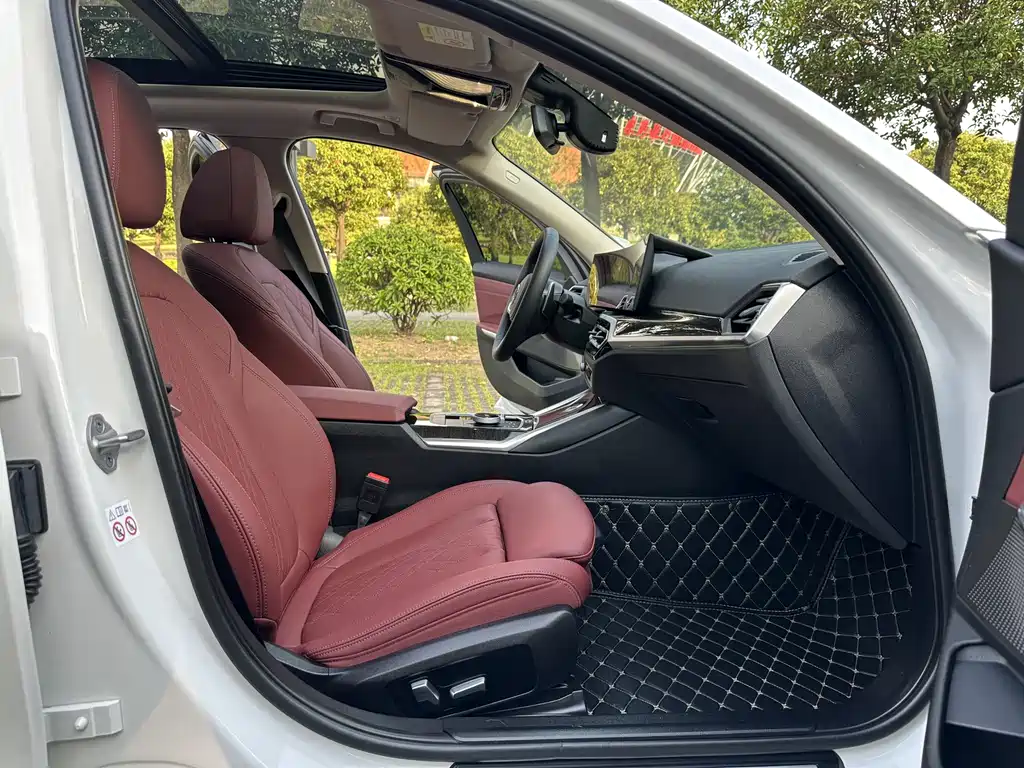 BMW 3 Series 325 Li M Sport Package