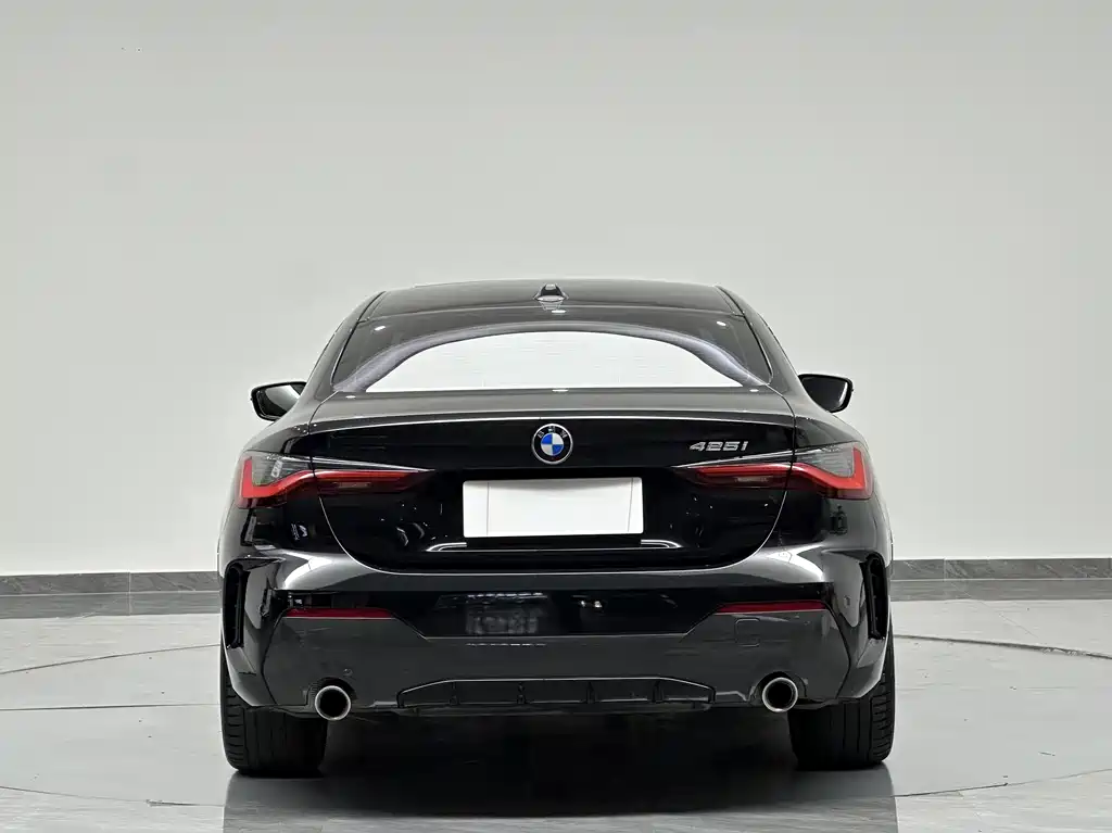 BMW 4 Series 425 i M Sport Package