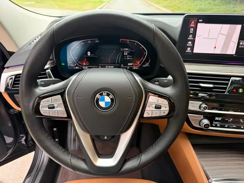 BMW 6 Series GT 630 i Luxury Design Package