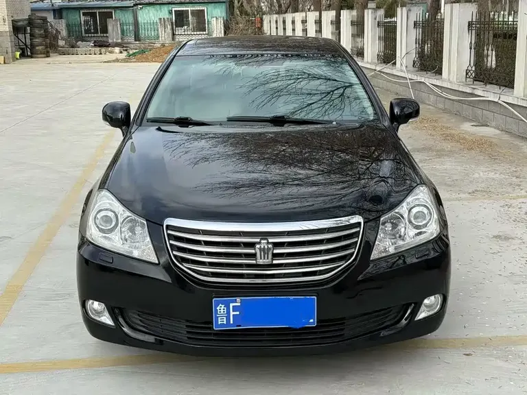 Toyota Crown 2.5 L Royal Leather Sunroof Special Edition