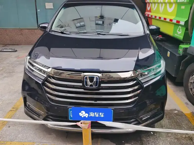 Honda Odyssey 2.0 L e:HEV Sharp· Smart Enjoyment