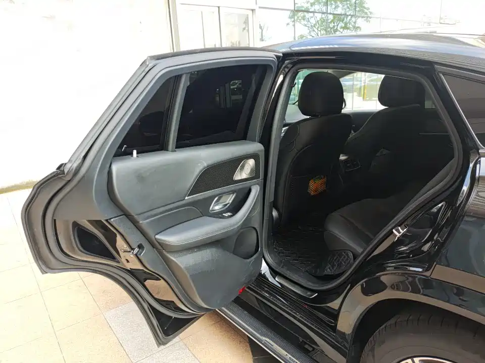 Mercedes-Benz GLE 奔驰GLE(进口) 2022款 改款 GLE 350 4 MATIC 豪华型