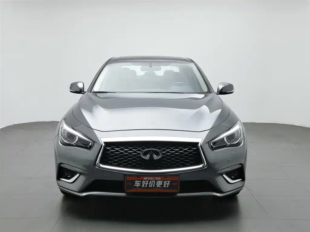 Infiniti Q50 L 2.0 T Comfort Enjoyment CN-V