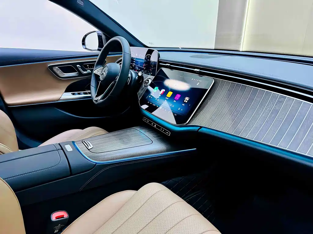 Mercedes-Benz E-Class E 300 L Fashion