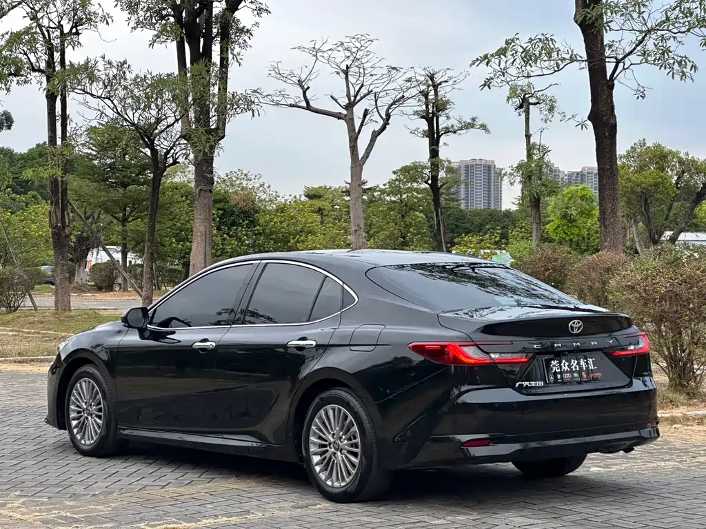 Camry 2.0 GVP Luxury