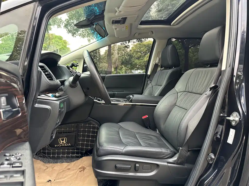 Odyssey 2.0 L Sharp· Premium