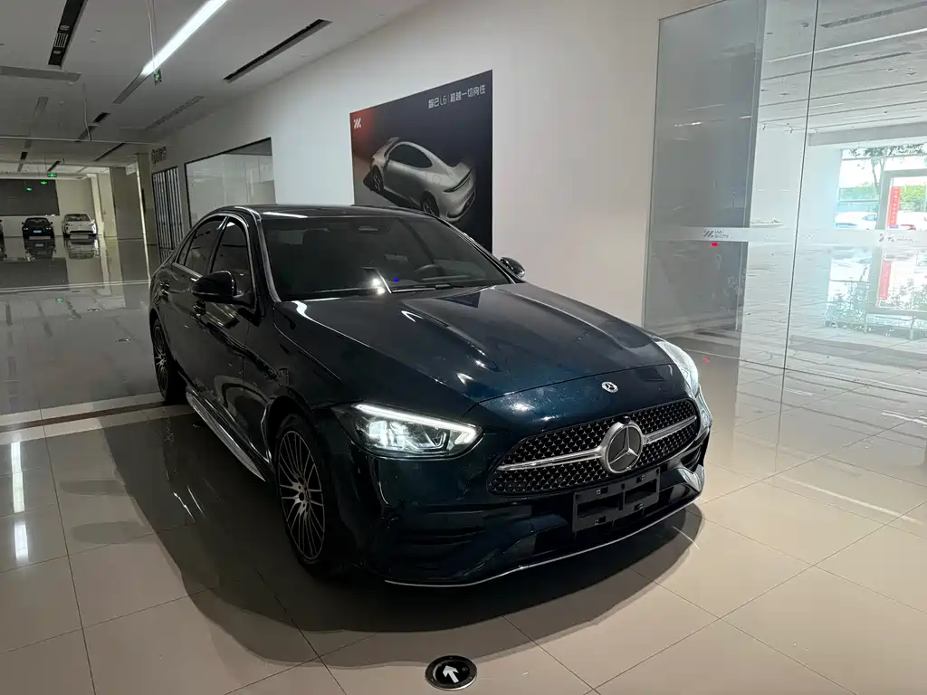 Mercedes-Benz C-Class Facelift II C 260 L Sport