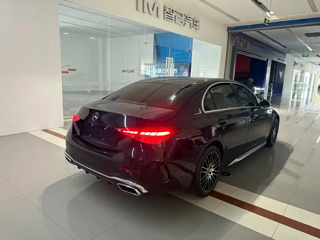 Mercedes-Benz C-Class Facelift II C 260 L Sport