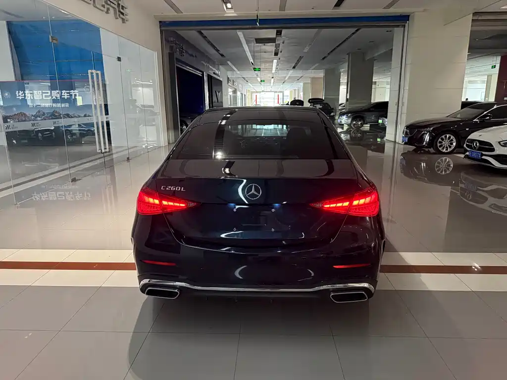 Mercedes-Benz C-Class Facelift II C 260 L Sport