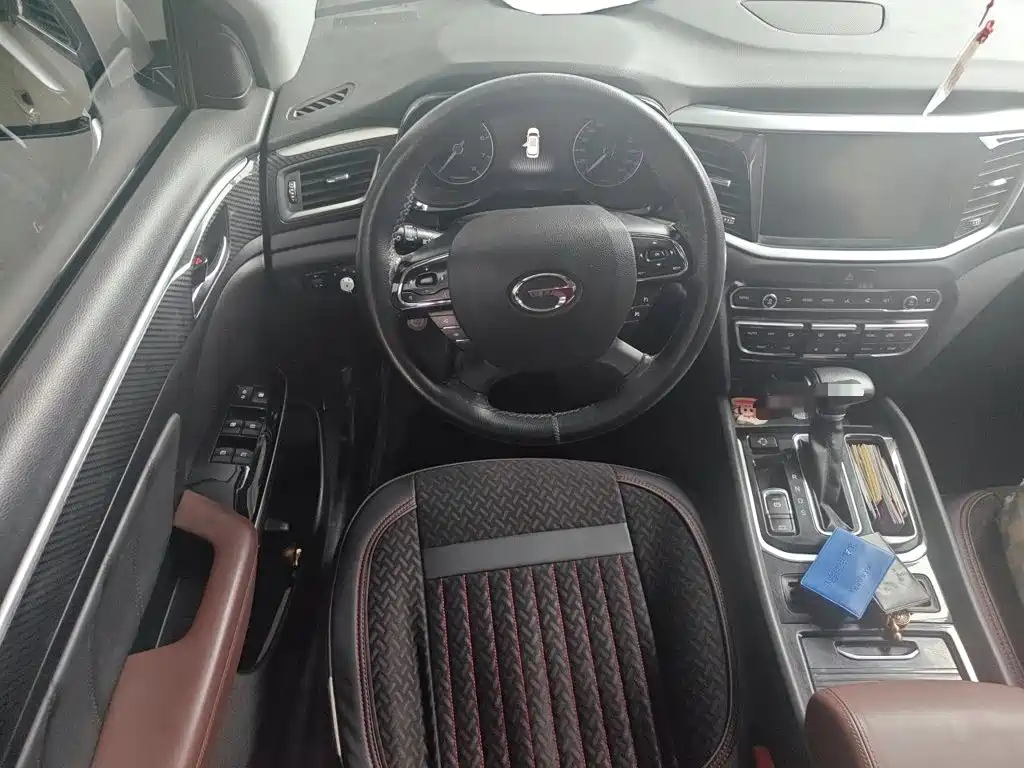 GAC Trumpchi GS7 280 T 2 WD Luxury