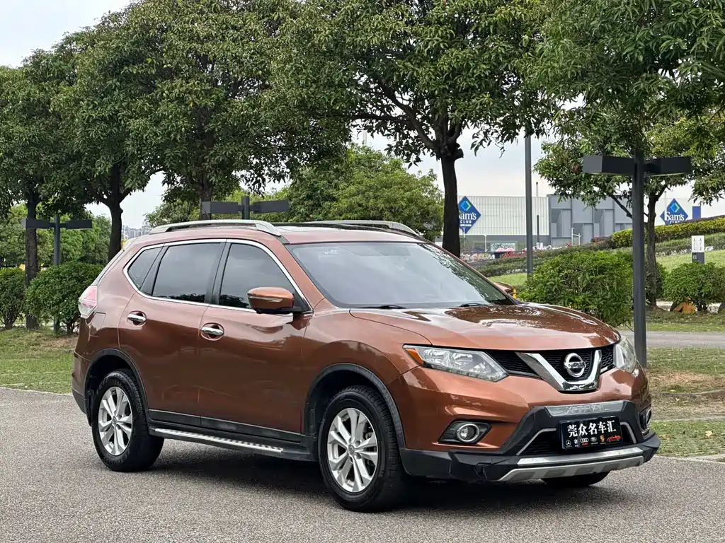 X-Trail 2.0 L CVT Comfort MAX 2 WD