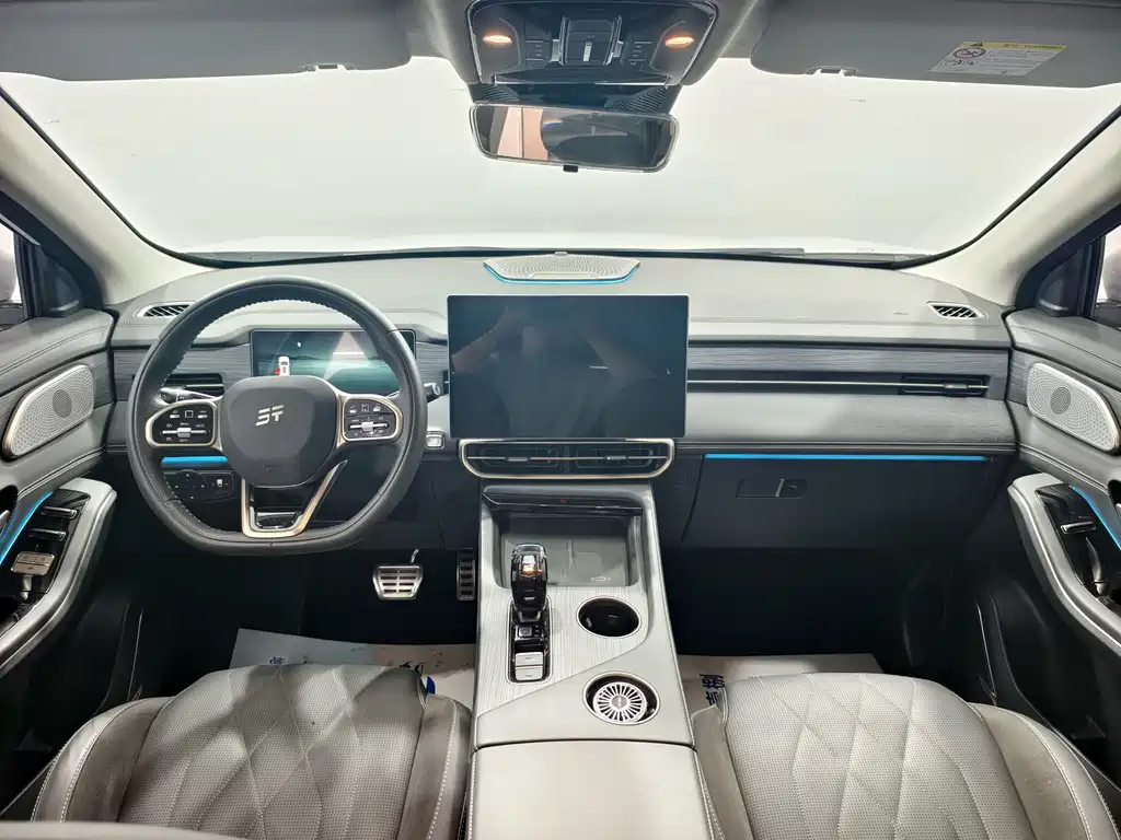 Jetour Shanhai L9 1.5 TD 2 DHT Pro 5-seat