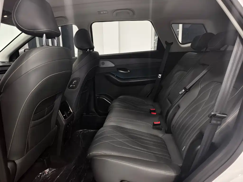 Jetour Shanhai L9 1.5 TD 2 DHT Pro 5-seat