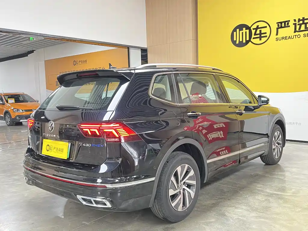 Tiguan L NEV 途观L插电混动 2023款 430 PHEV 插电混动尊贵版