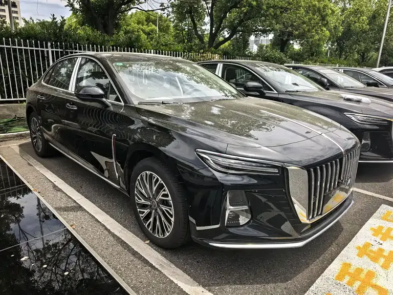 Hongqi H5 2.0 T Auto Flagship Smooth