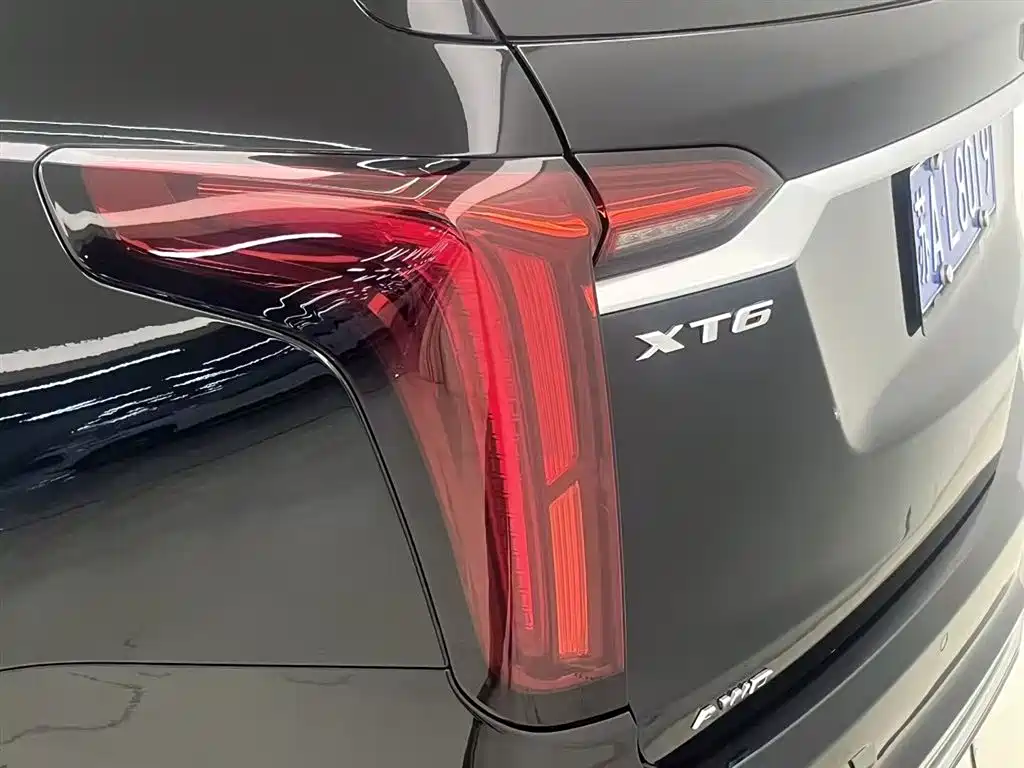 Cadillac XT6 2.0 T 6-seat 4 WD Luxury