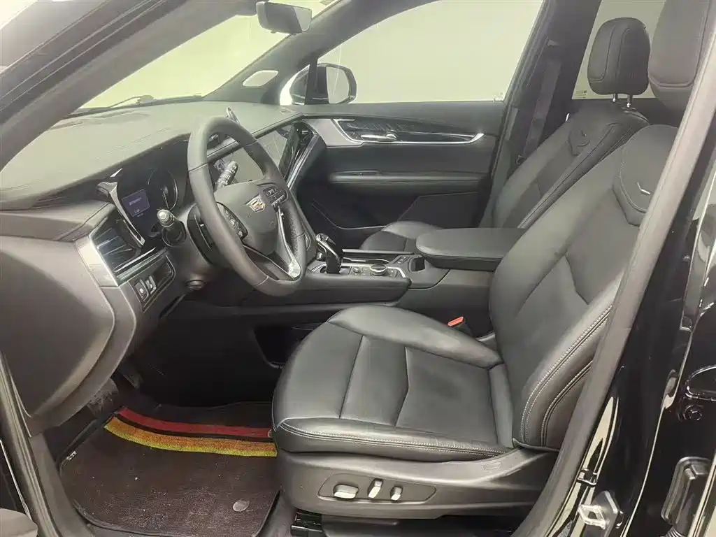 Cadillac XT6 2.0 T 6-seat 4 WD Luxury