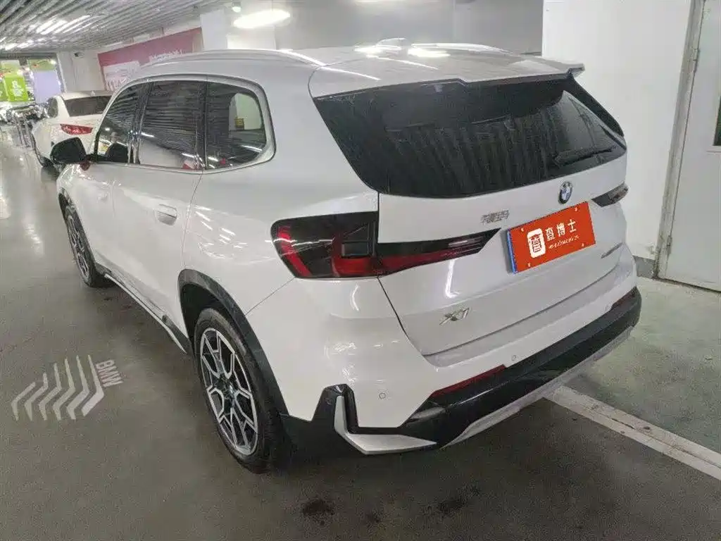 BMW X1 sDrive25 Li X Design Package