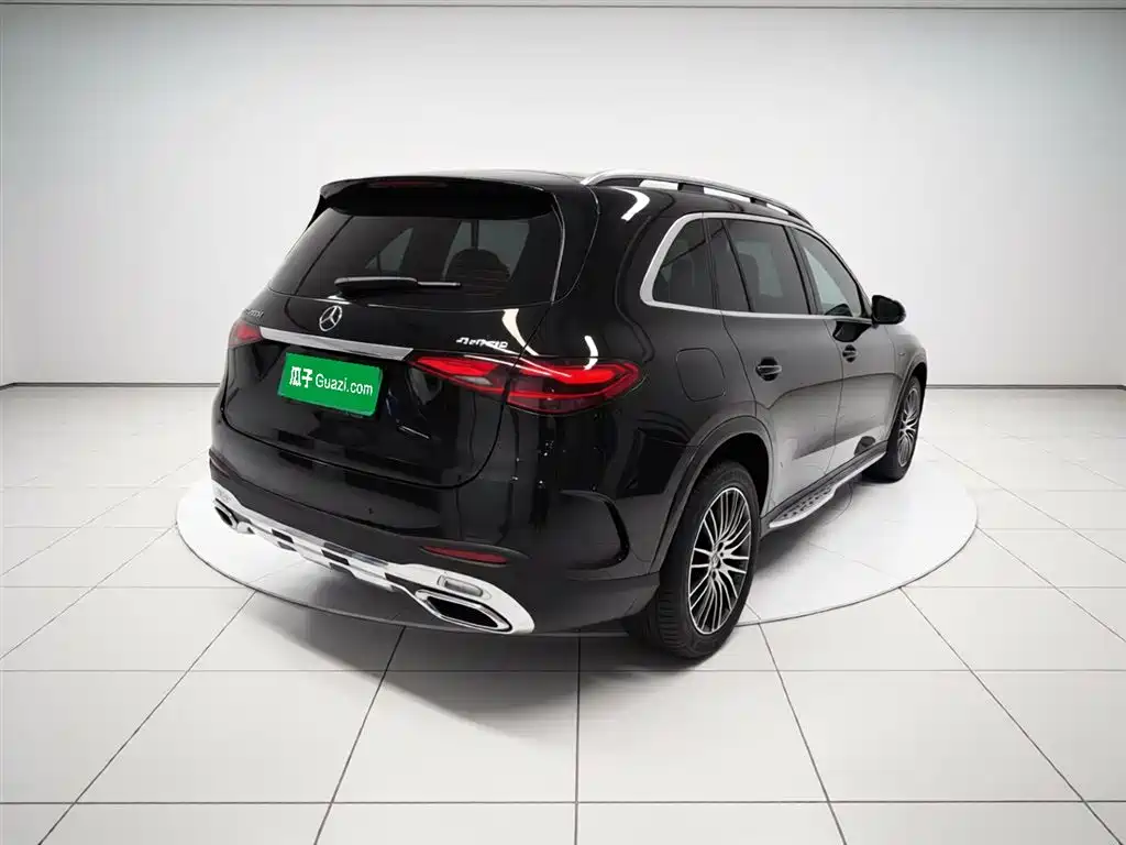 Mercedes-Benz GLC 奔驰GLC 2025款 GLC 300 L 4 MATIC 动感型 7座