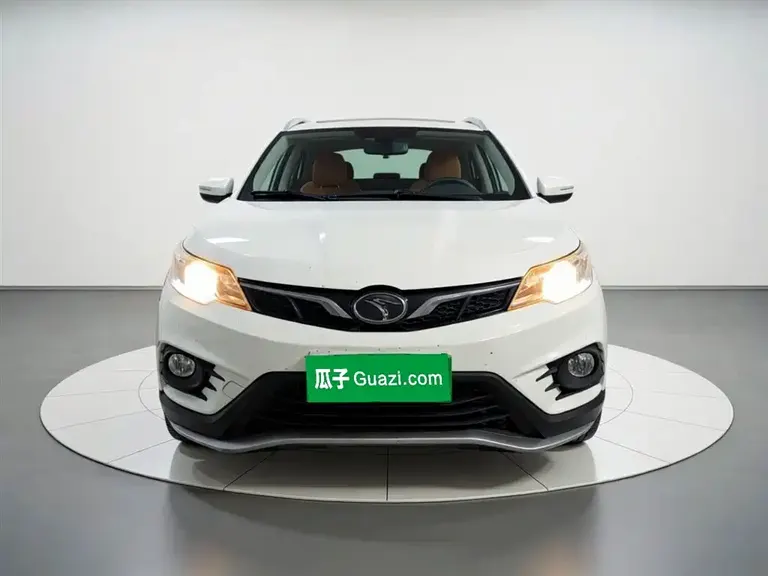 Soueast DX3 1.5 T CVT Distinguished