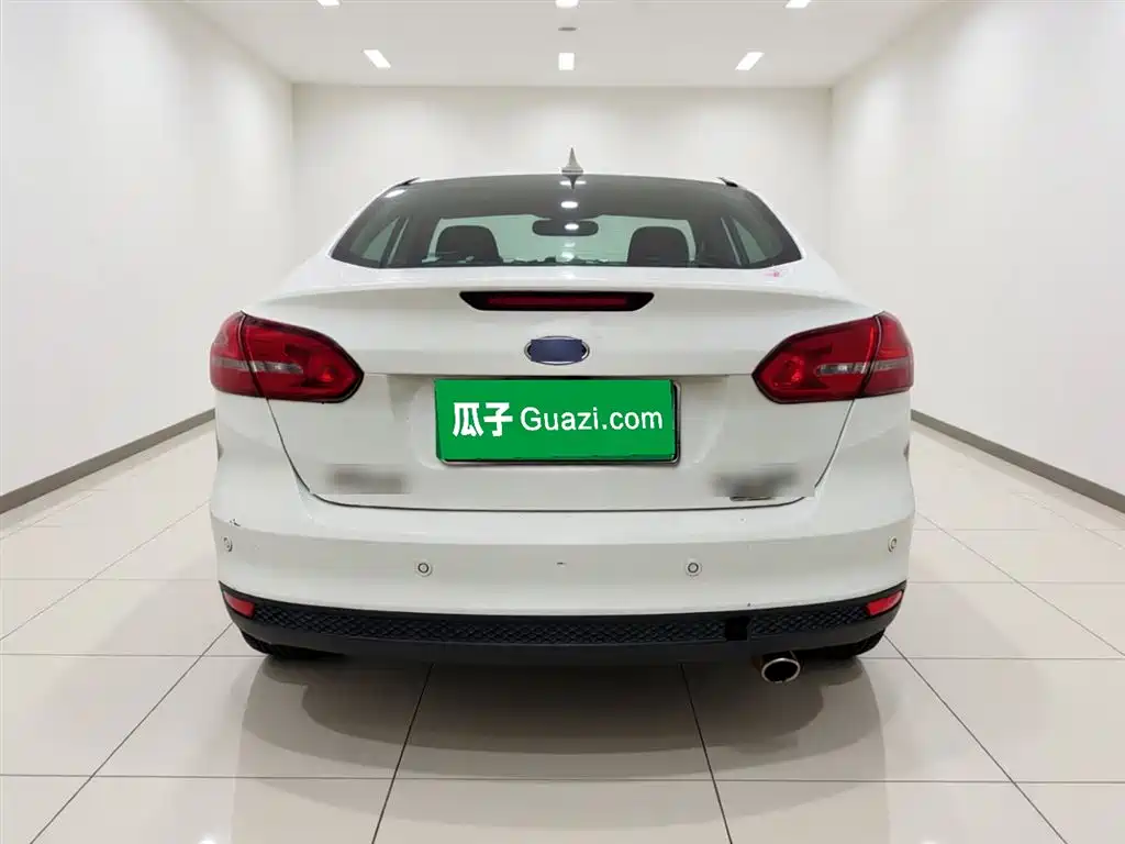 Focus 福克斯 2018款 三厢经典 EcoBoost 180 自动精英型