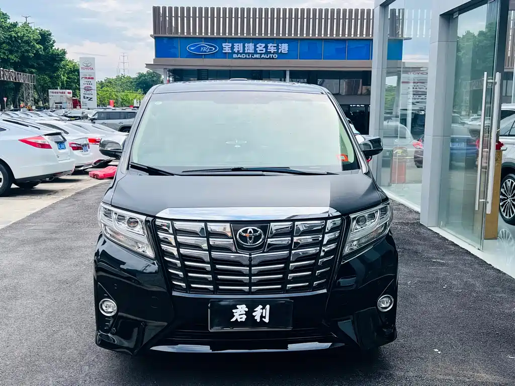 Alphard 3.5 L Luxury