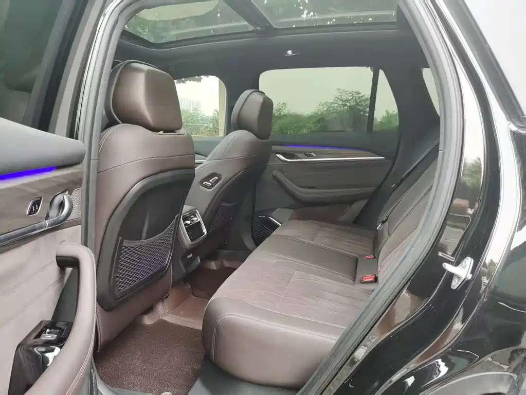 Xingyue L Oriental Shine 2.0 TD Auto Star Embrace