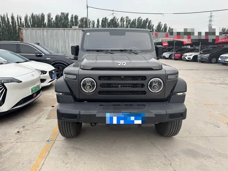 212 T01 2.0 T Mechanic