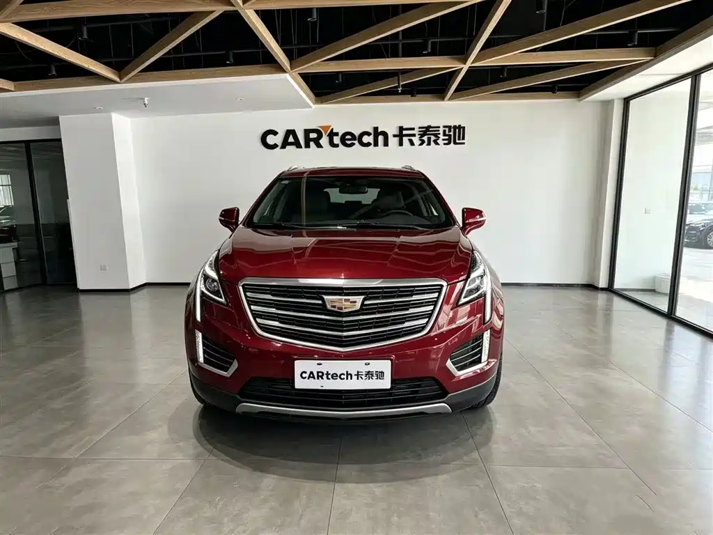 Cadillac XT5 28 T 4 WD Luxury
