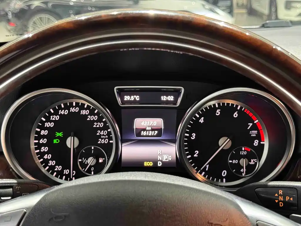 Mercedes-Benz M-Class ML 400 4 MATIC Luxury