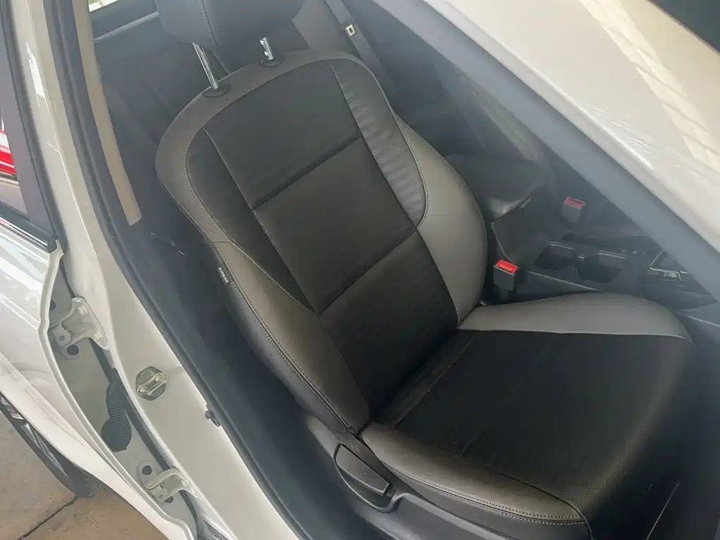 Sportage 2.0 L Auto Smart Enjoyment Luxury