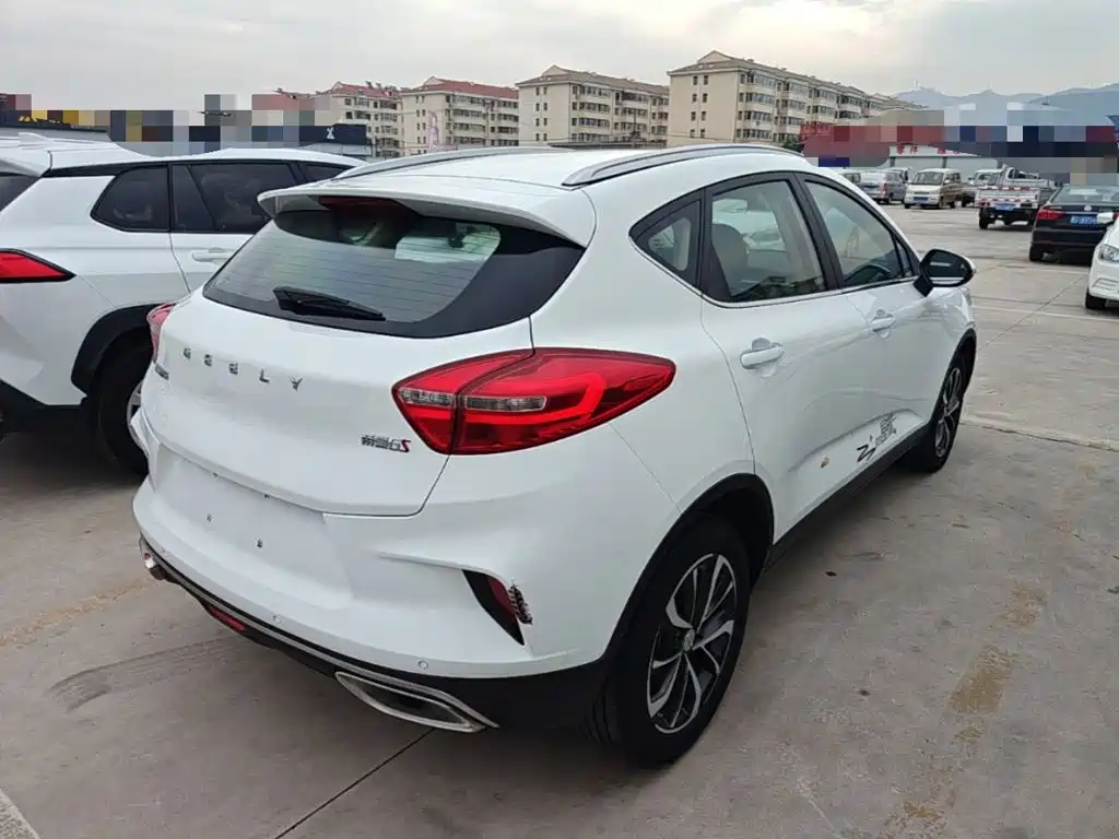 Emgrand GS 1.4 T CVT Elegant