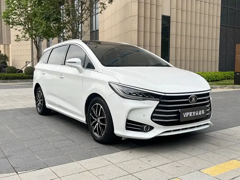 BYD Song MAX 1.5 T Auto Connected Premium 7-seat
