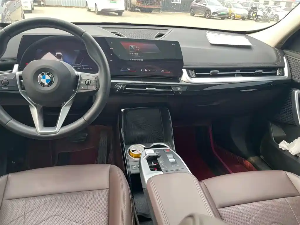 BMW X1 sDrive20 Li X Design Package