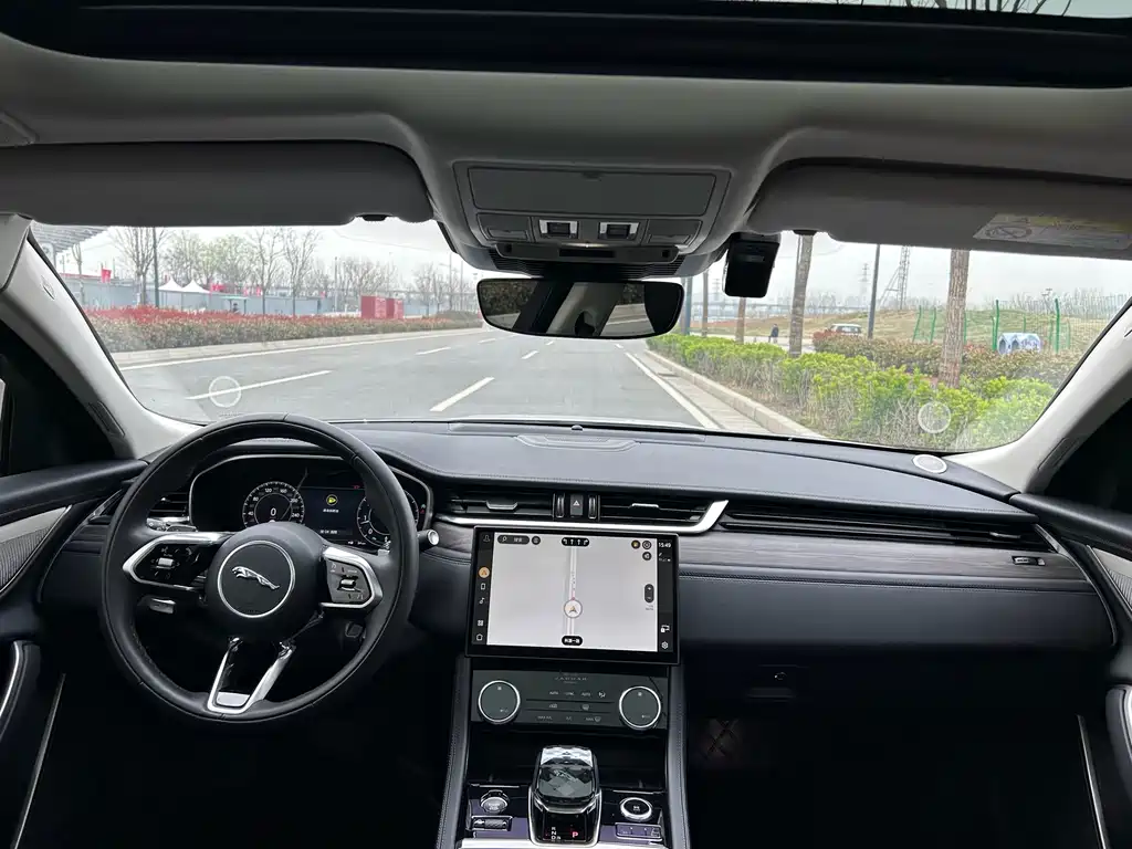 Jaguar XFL XFL 2.0 T P200 2 WD Elite Luxury