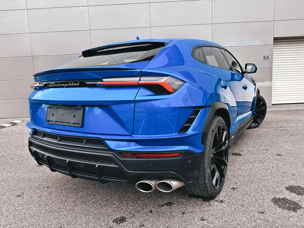 Urus 4.0 T V8 S