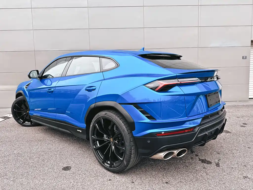 Urus 4.0 T V8 S